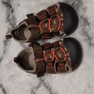 Keen 7 Boys Brown Orange Water Sandals New SA.E